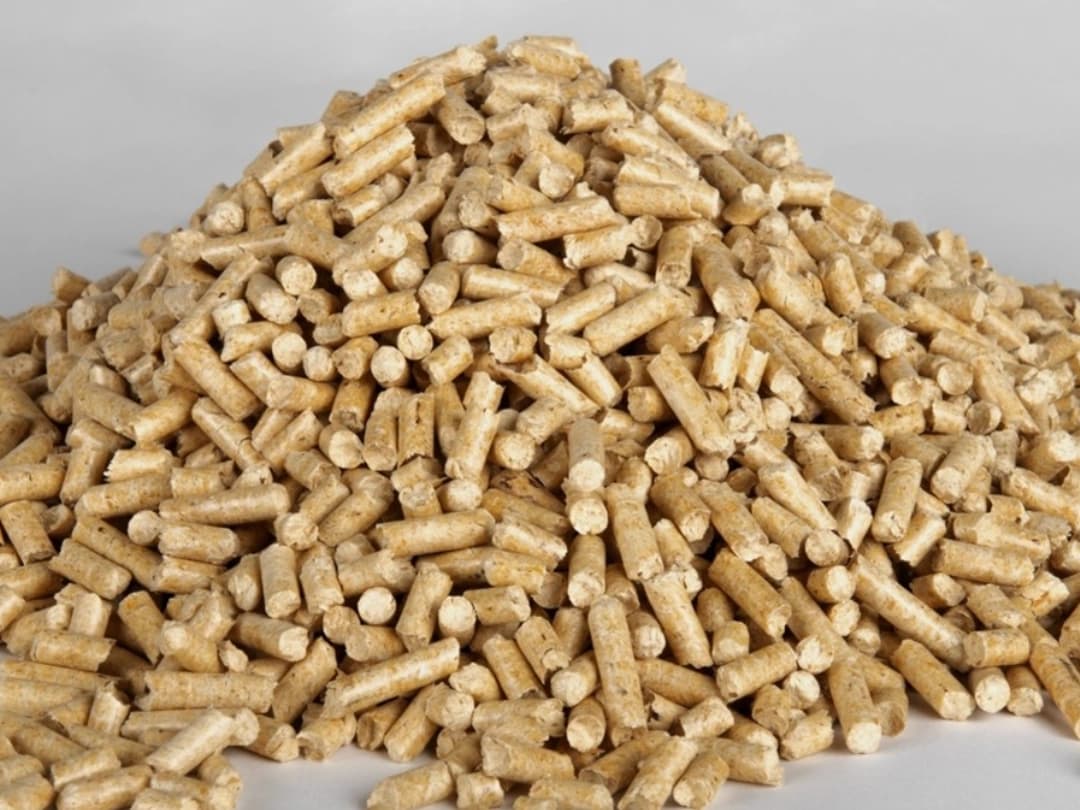 Белая пеллета — чистое сырьё без коры